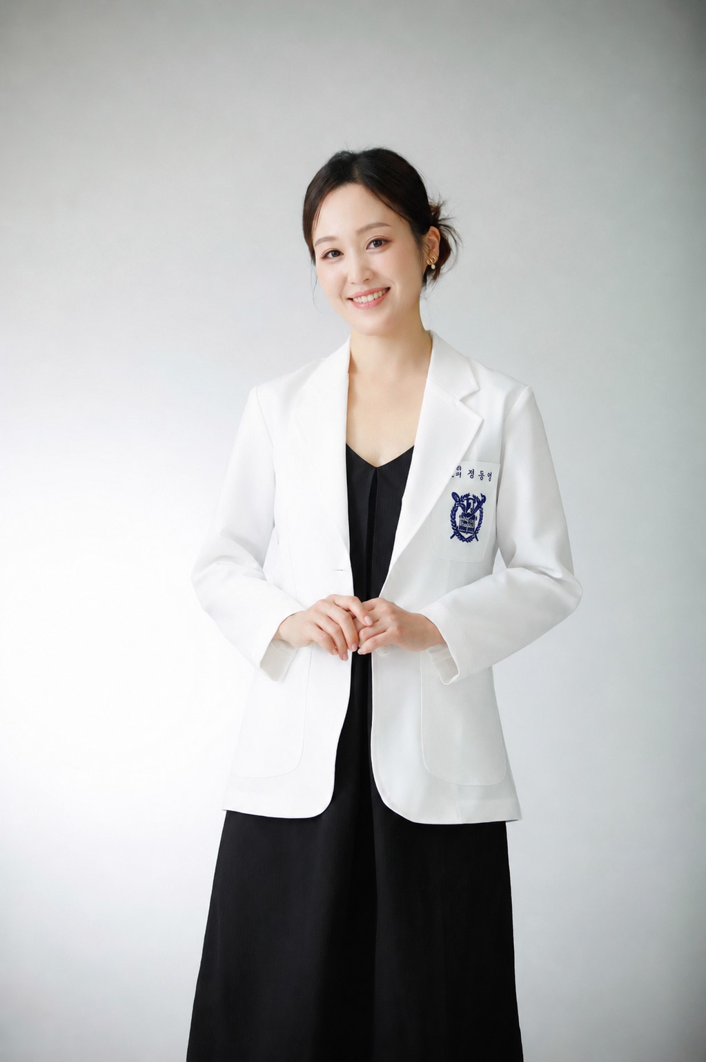 Read more about the article 무너진 얼굴선, 피부 표면보다 지지 구조 변화 살펴야