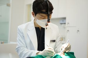 턱관절 통증 치료, 보톡스·스플린트·물리치료 등 증상에 맞는 접근 중요